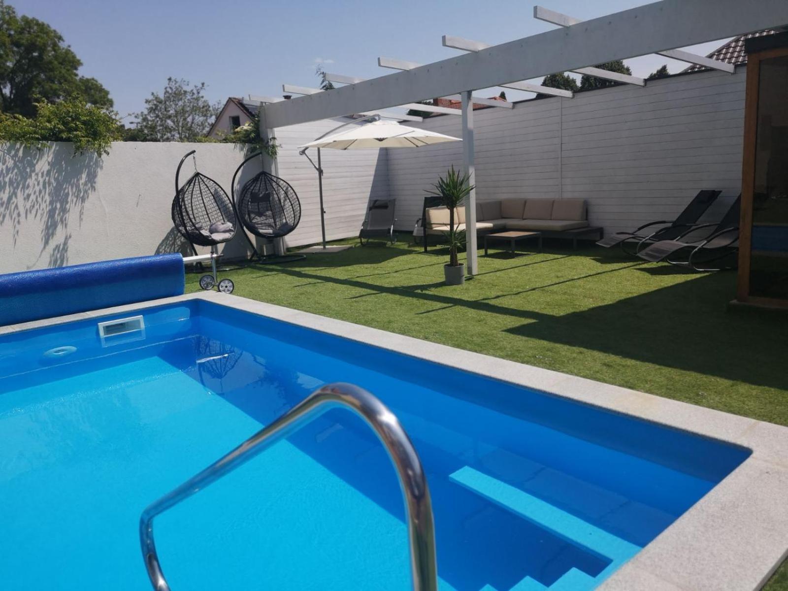 Tahiti Resort Apartments Hajdúszoboszló Extérieur photo